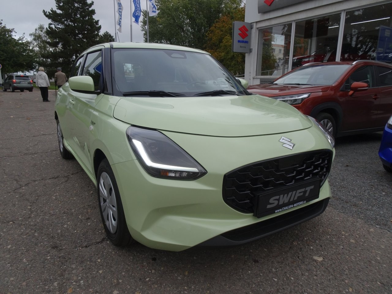 SUZUKI SWIFT 1.2 DualJet Hybrid 5MT Comfort SUZUKI SWIFT 1.2 DualJet Hybrid 5MT Comfort