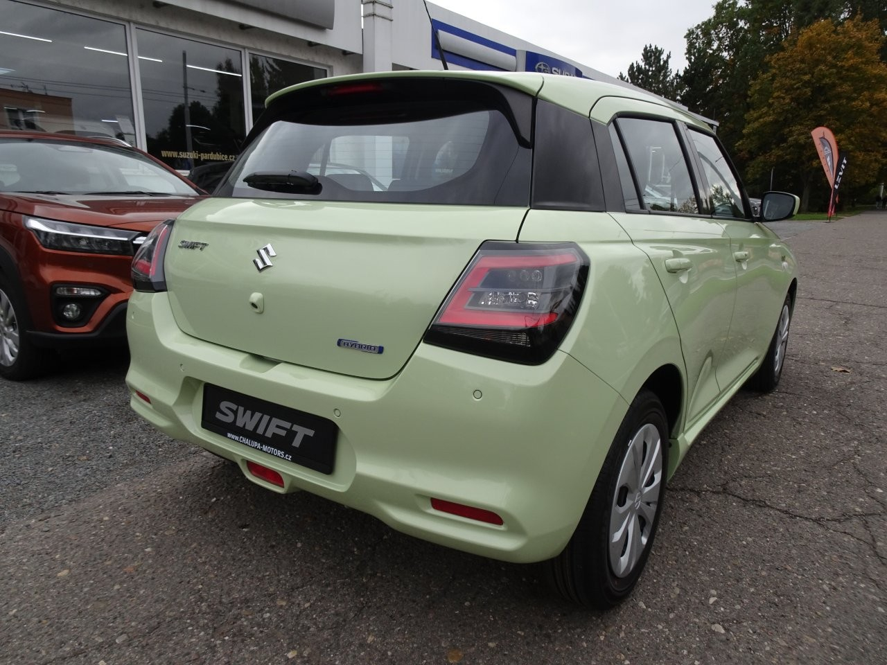 SUZUKI SWIFT 1.2 DualJet Hybrid 5MT Comfort SUZUKI SWIFT 1.2 DualJet Hybrid 5MT Comfort
